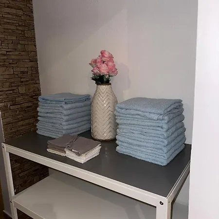 Mayagueez Unit 1, Fully Equipped Apartment, Near Beach, Sleeps Up To 20-3
