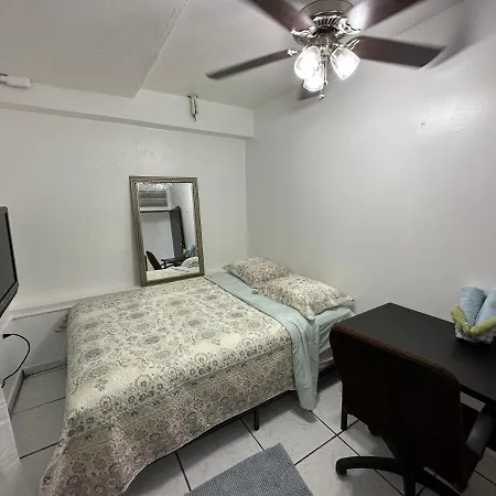 Mayagueez Unit 2, 5Br, 2Ba Sleeps Up To 12-3