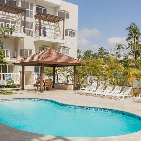 2 Bedroom Apart Steps From The Beach-2