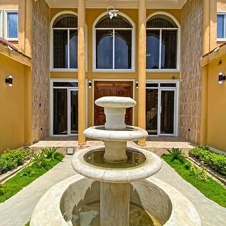 Heritage Comfortable Guest House-2