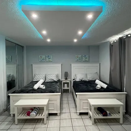 Isla Verde Puerto Rico, Two Full Beds-2