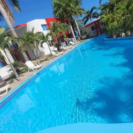 Agua Del Caribe-3