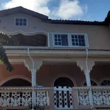 Serinity Guest House-2