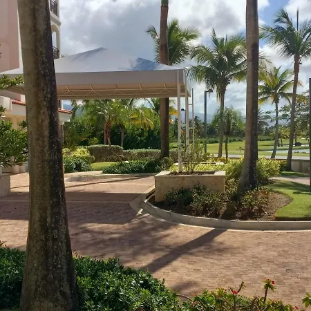 Beachfront Luxury Resort Condo Near Hyatt & Pga Golf-3