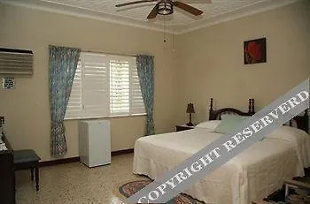 Eslyn Villa-3