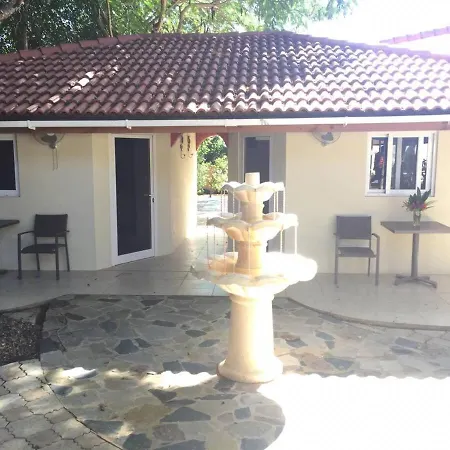 Villa Blind Spot-2