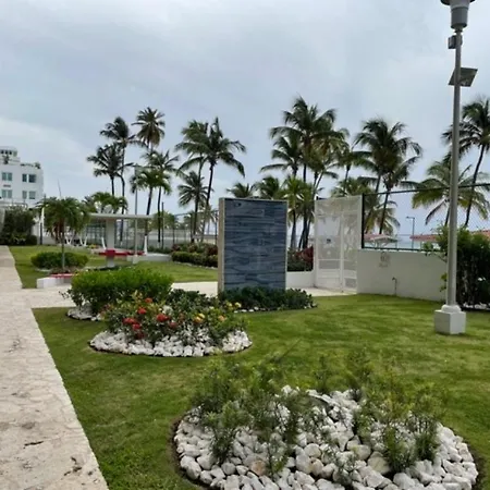 Ocean Front Resort Style Condo Hotel With 24/7 Security-2