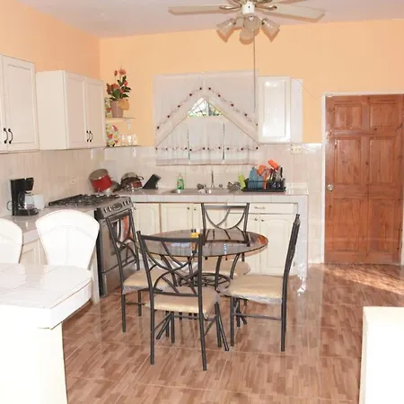 The Shores Vacation Villa-2