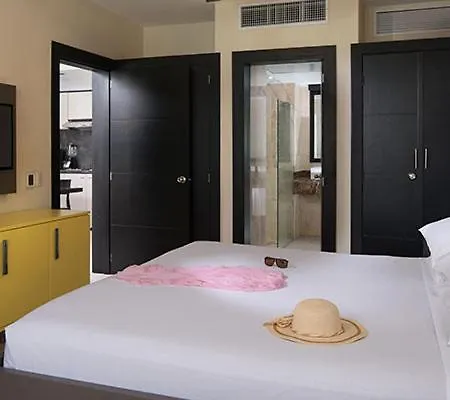 Royal Suite-One Bedroom-3