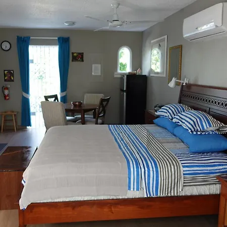 Point Village Studio-2