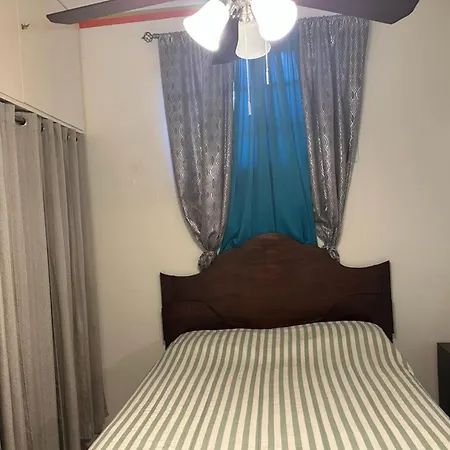 La Difference Guest House-2