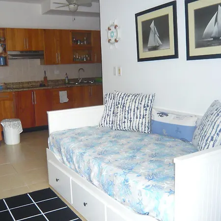 Cadaques Caribe Boulevard Dominicus Americanus Carretera A Bayahibe Vel 206-2