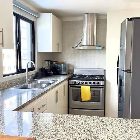 Bello apartamento en Evaristo Morales, 1 BR-3