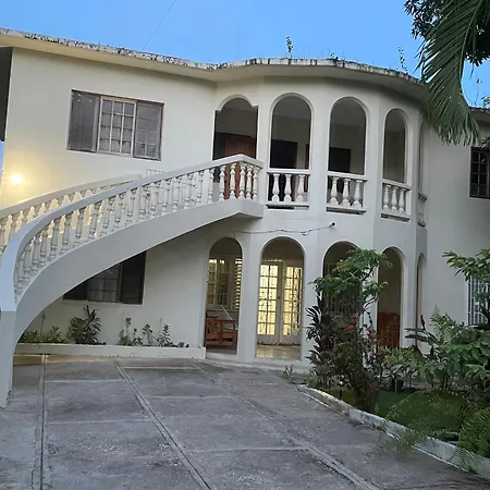 Aqua Studio 6-2