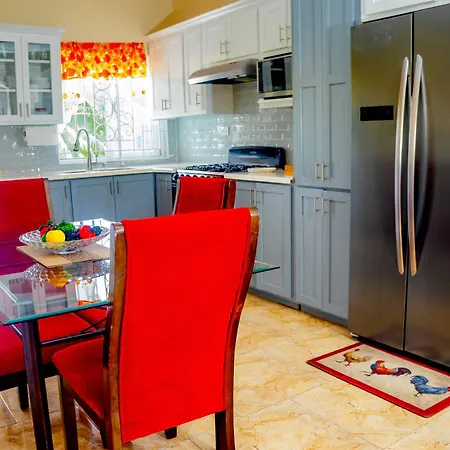 Red Hassell Manor-3
