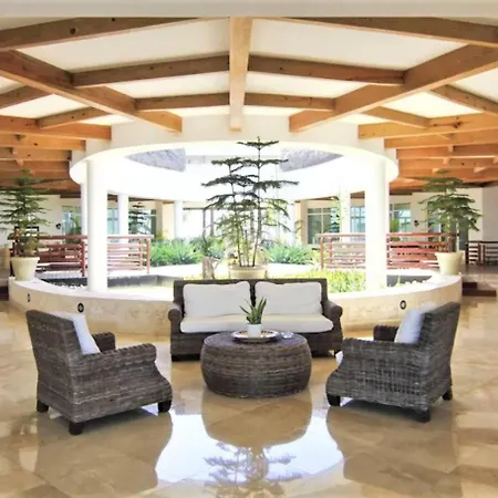 Punta Palmera Beach Front With Private Cold Jacuzzi-2
