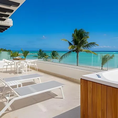 Punta Palmera Beach Front With Private Cold Jacuzzi-3