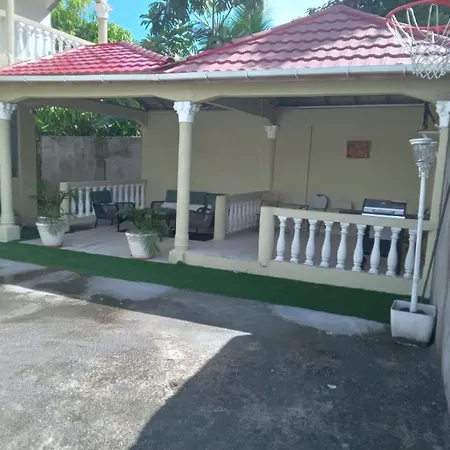 Comfy Guest Rooms-2