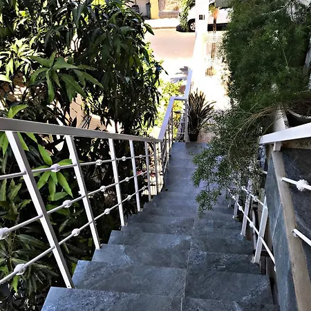 Fully Equipped New 1Br Apt Dt 2Mins To Beach-3