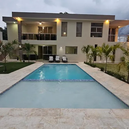 Private Secluded 3 Bedroom Villa-3