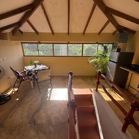 Yes Papa! Rooms Only 100M From The Beach!-2