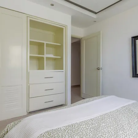 Escape Oceanfront 3Br Condo In Avenida Espana 9Flr With Pool-2
