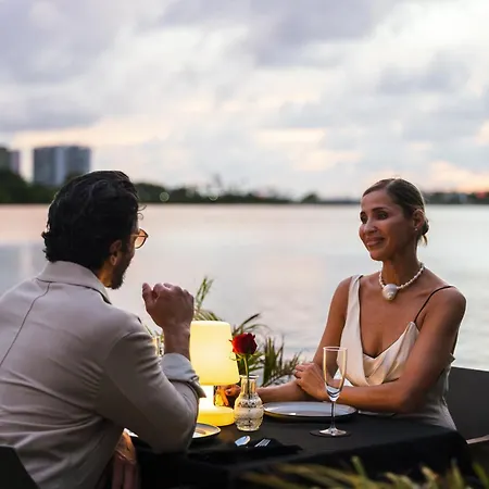 O:Live Boutique Hotel, A Small Luxury Hotel Of The World (Adults Only)-2