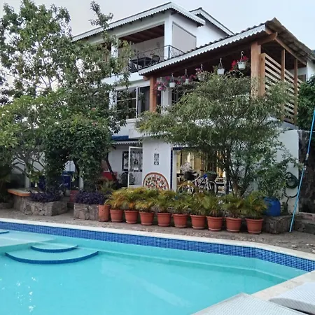 Dona Mayra Aparta Hotel-3