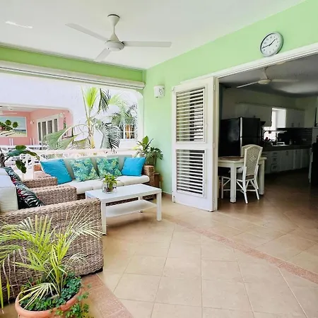 Superbe 2Bd Apt In Gated Community 2 Steps From Everything- Playa Popi-3