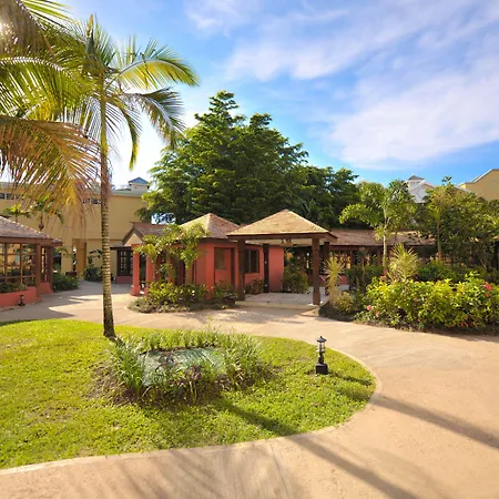 Jewel Paradise Cove Adult Beach Resort & Spa-2