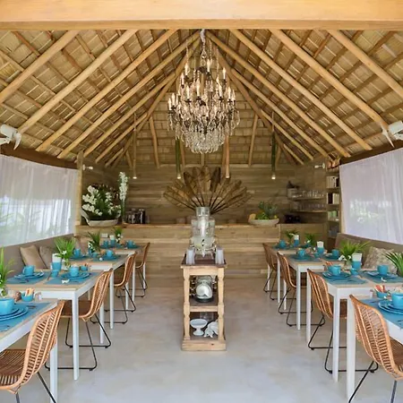 Mahona Bed & Breakfast-3