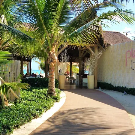 Punta Cana Seven Beaches-3