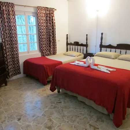 Ocean Wave Villa, Negril-2