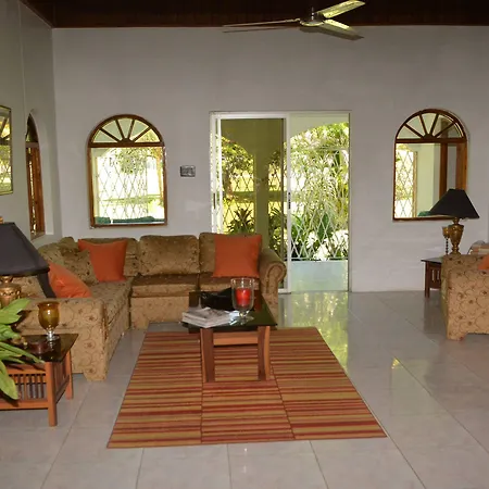 Cosy Coco-3