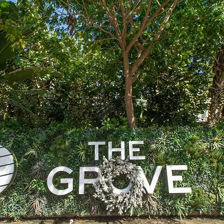 Luxury 1 Bed Apartment Near Seven Mile Beach At The Grove - Villa Gypsy Soul-2