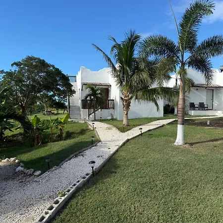Azteca Villas-3