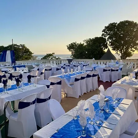 Dela De-Rose Guest House Negril Jamaica-2