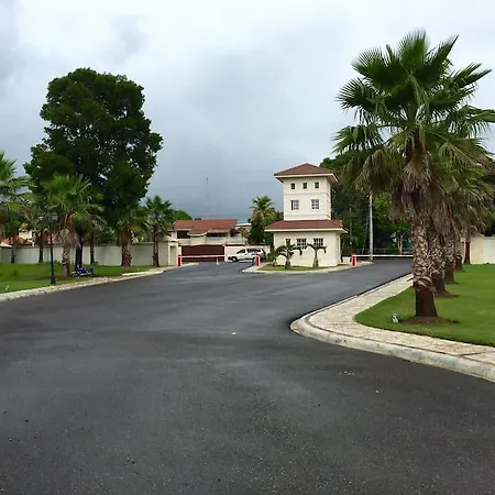 Hispaniola 2-Bedroom Ground Floor-3