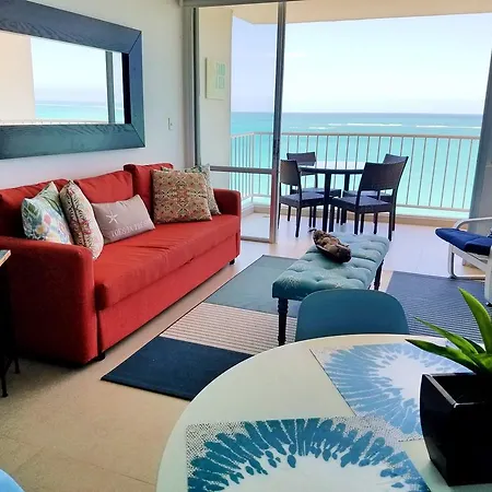 Beachfront Wd King Bed Isla Verde Walk 2 Eat-2