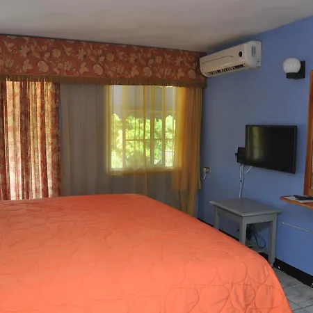 Tamarind Hotel-3