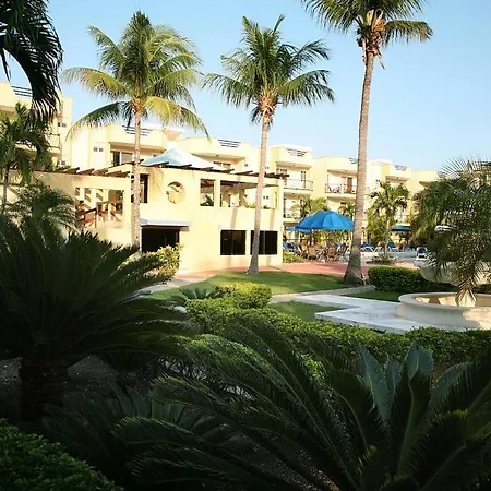 Garden Condos 41-3
