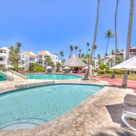 Exquisite Ocean And Pool View Apartment Next To The Beach - G406-3