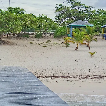 Spotts Beach Houses-3