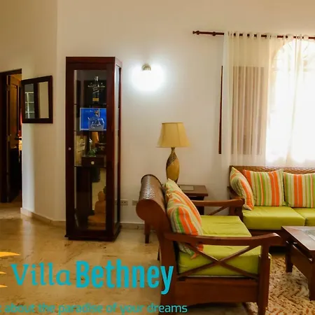The Villa Bethney-2