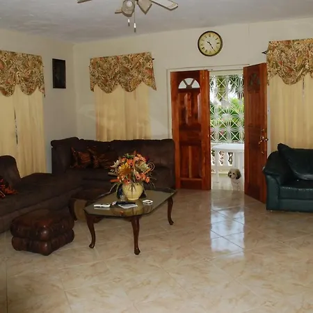 Casa De Montego Bay Guesthouse-2