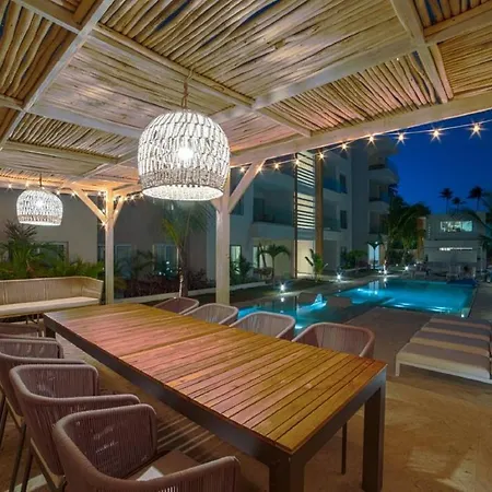 Luxurious Pent House Steps From The Beach D4 Los Corales Playa Bavaro-3