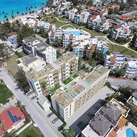 Luxurious Pent House Steps From The Beach D4 Los Corales Playa Bavaro-2