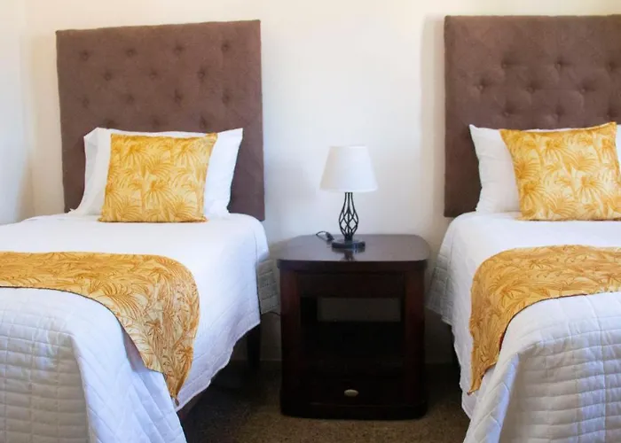 Pet friendly Blue Shores Hideaway Apartment Runaway Bay
