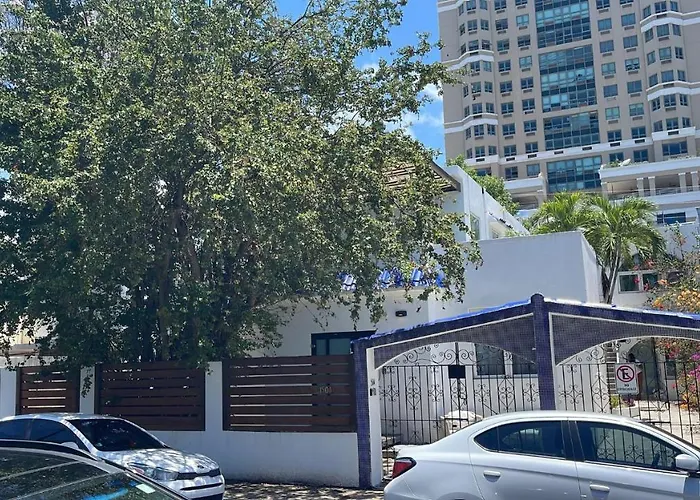 Las Marias 1502-04 And La Mona Loiza 1503 San Juan