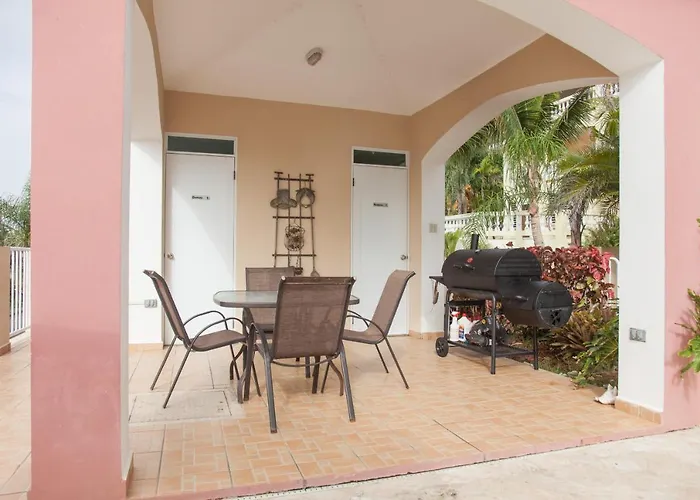 Ocean Terrace 202 - A Block From Sandy Beach Rincon